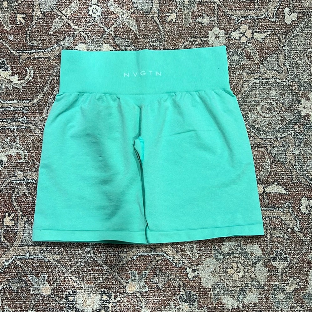 NVGTN mint seamless shorts